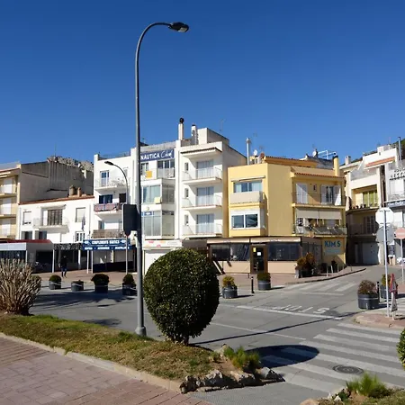 Beachfront In Estartit With Marina View * L'Estartit