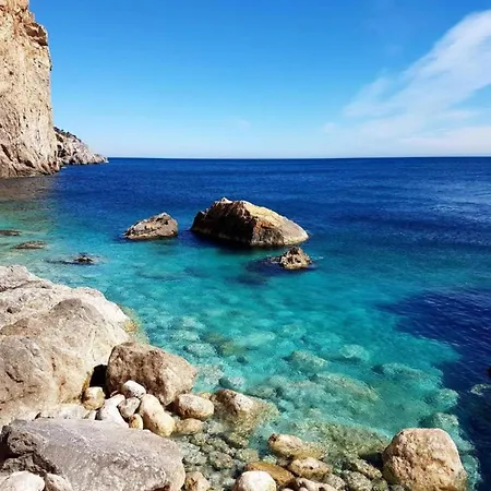 Beachfront In Estartit With Marina View Apartment