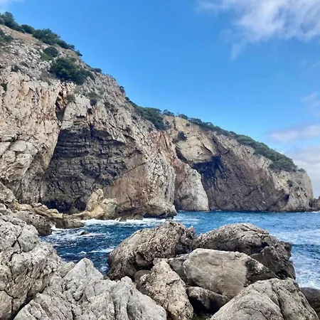 Beachfront In Estartit With Marina View L'Estartit
